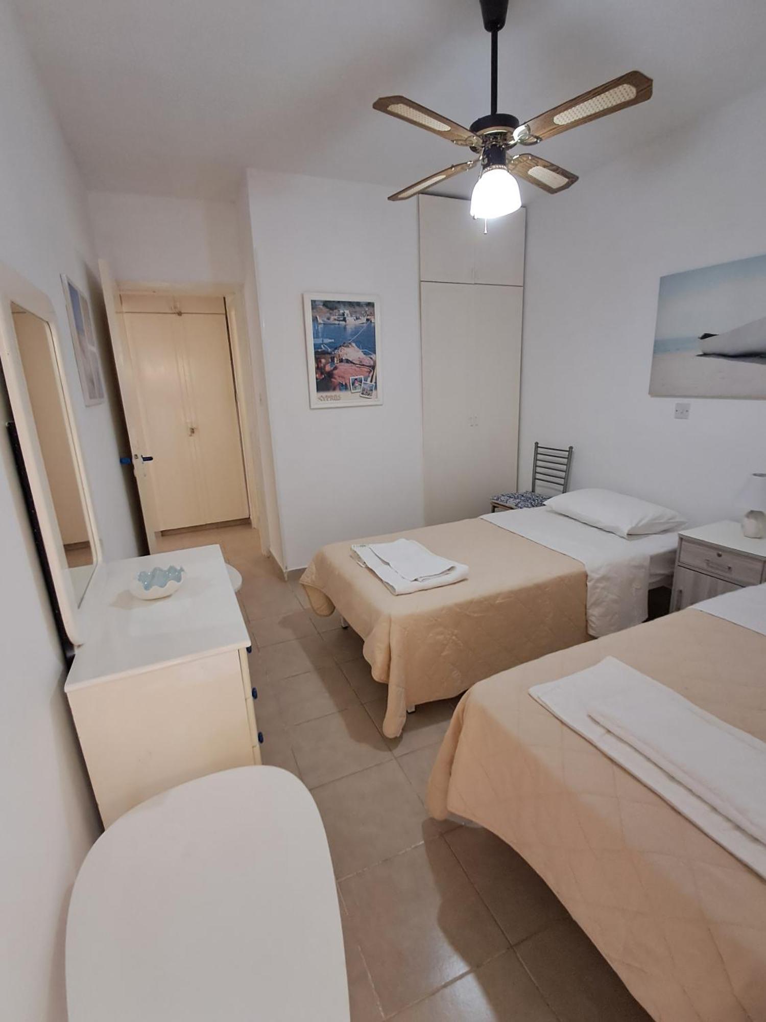 Lca2 Flat For You Apartment Larnaca Buitenkant foto