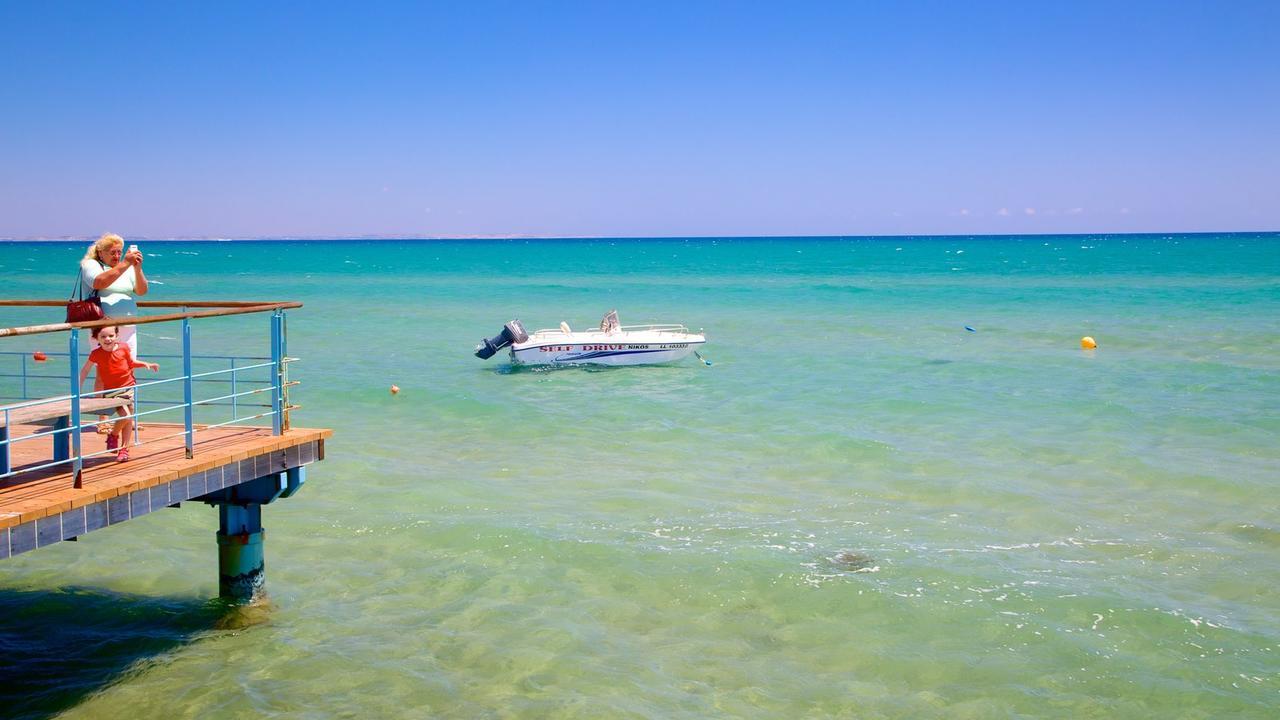 Lca2 Flat For You Apartment Larnaca Buitenkant foto